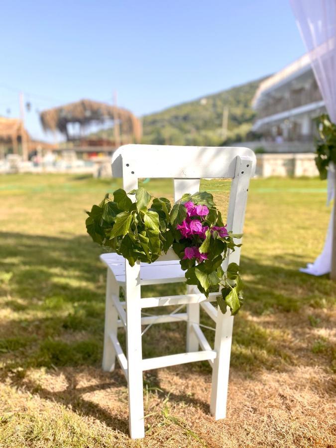 Alacati Barbarossa Hotel Çeşme Εξωτερικό φωτογραφία