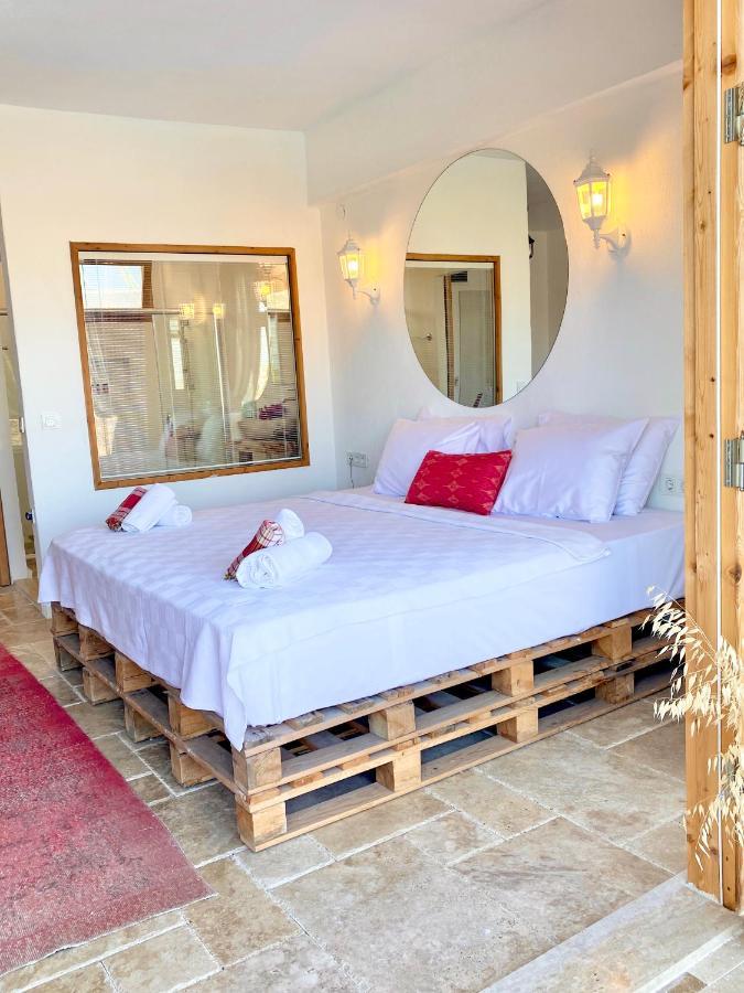 Alacati Barbarossa Hotel Çeşme Εξωτερικό φωτογραφία